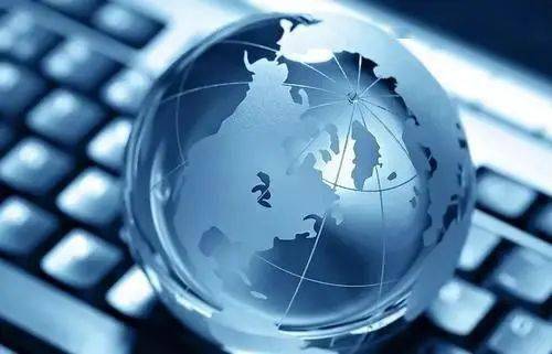 热点观察 乘“互联网+”之风，破浪前行——学校教育信息化应用水平的提升路径